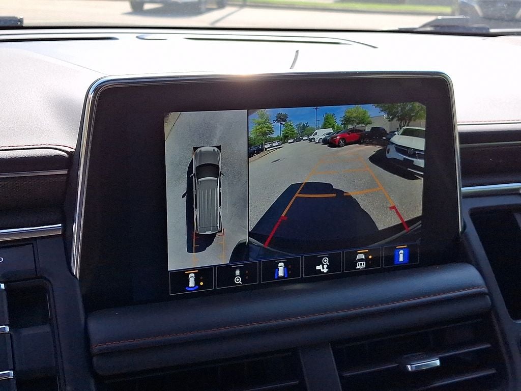 2022 Chevrolet Suburban RST