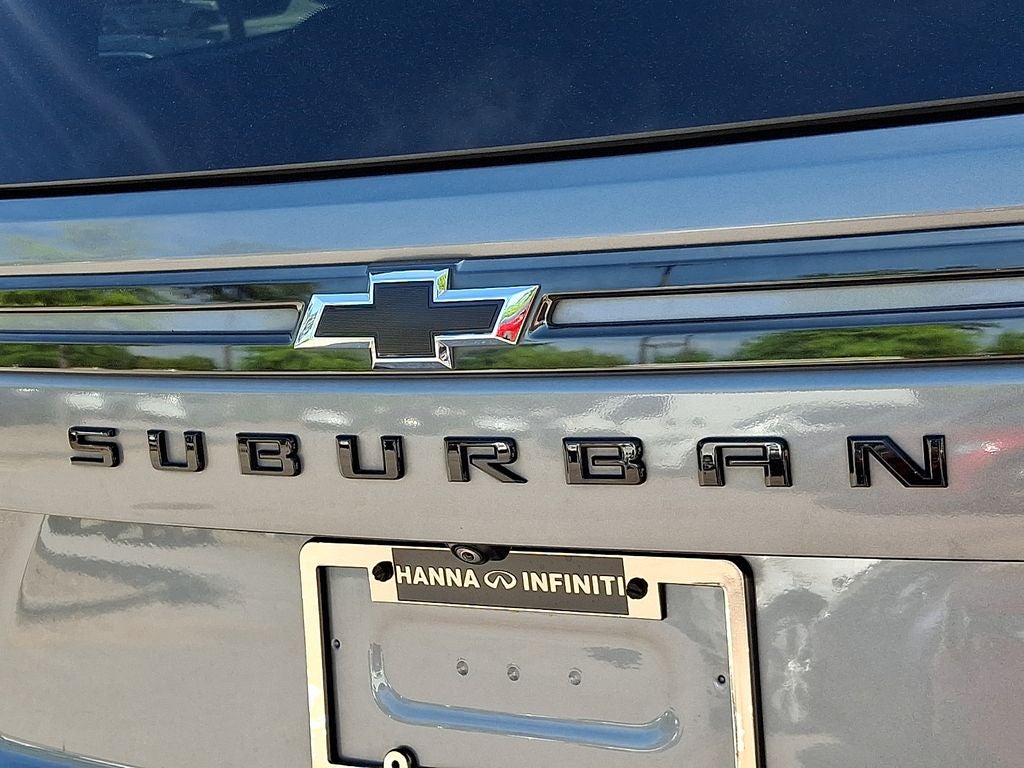 2022 Chevrolet Suburban RST