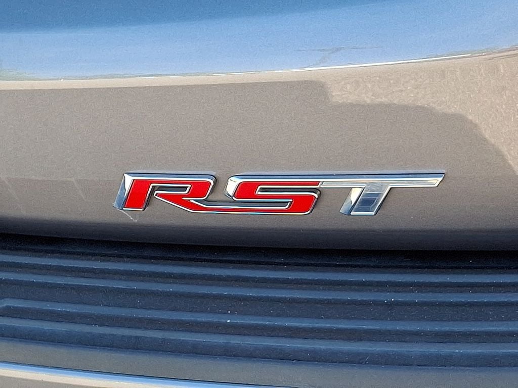 2022 Chevrolet Suburban RST