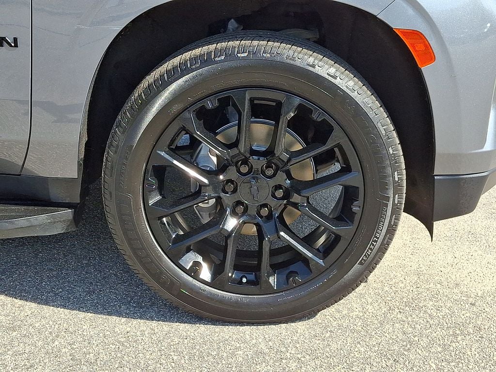2022 Chevrolet Suburban RST