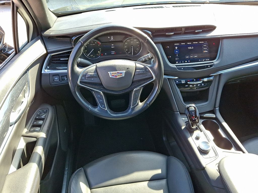 2022 Cadillac XT5 Premium Luxury