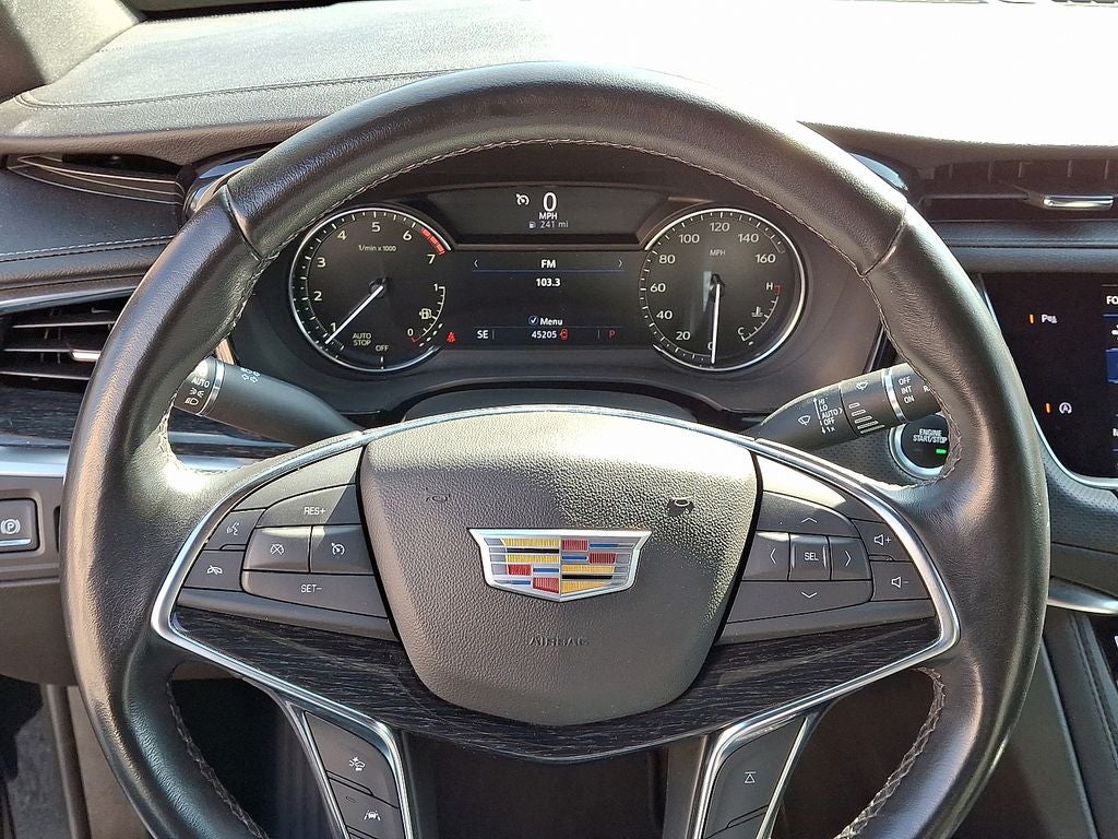 2022 Cadillac XT5 Premium Luxury