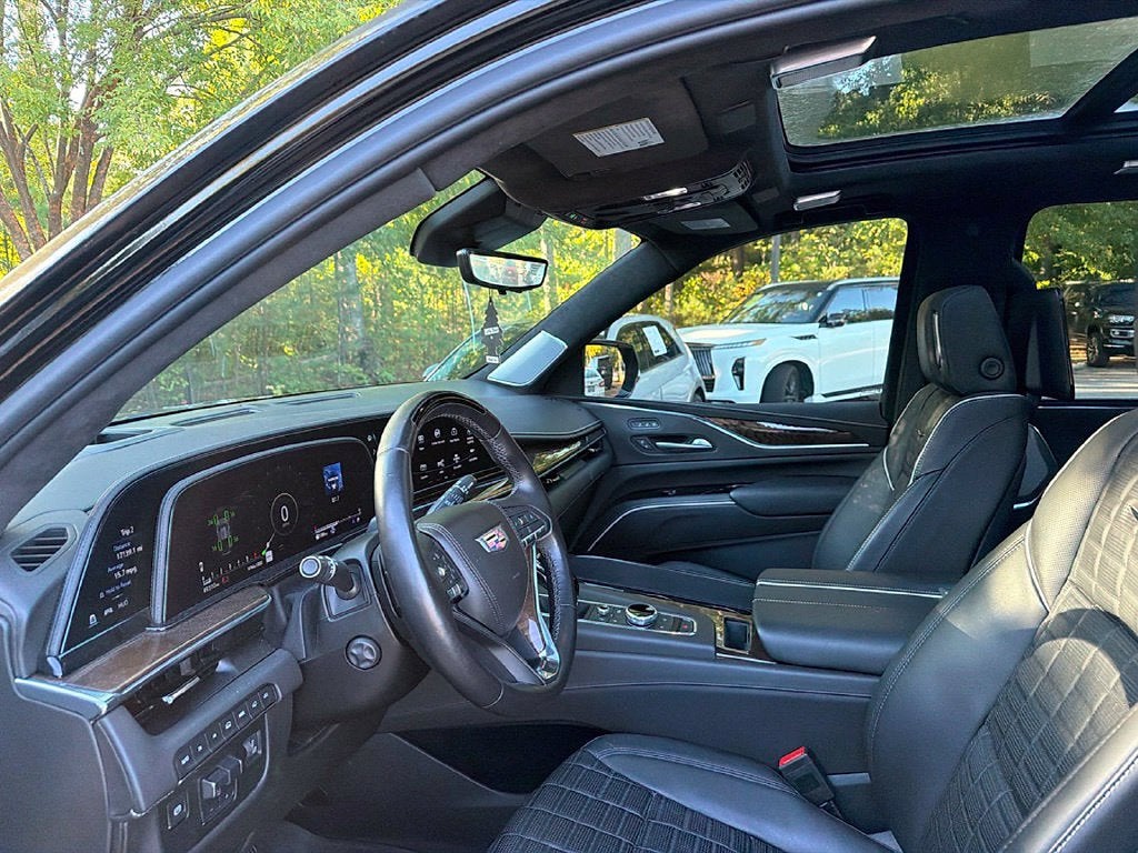 2023 Cadillac Escalade ESV Sport Platinum