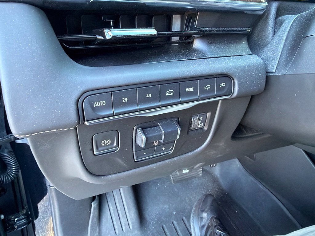 2023 Cadillac Escalade ESV Sport Platinum