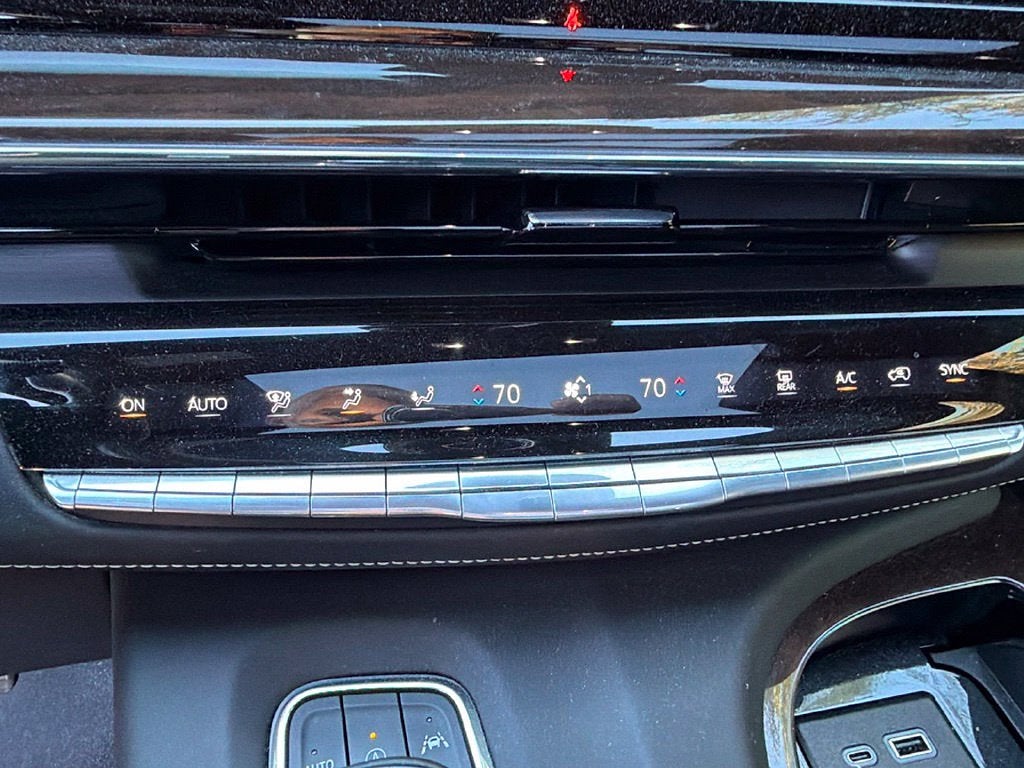 2023 Cadillac Escalade ESV Sport Platinum
