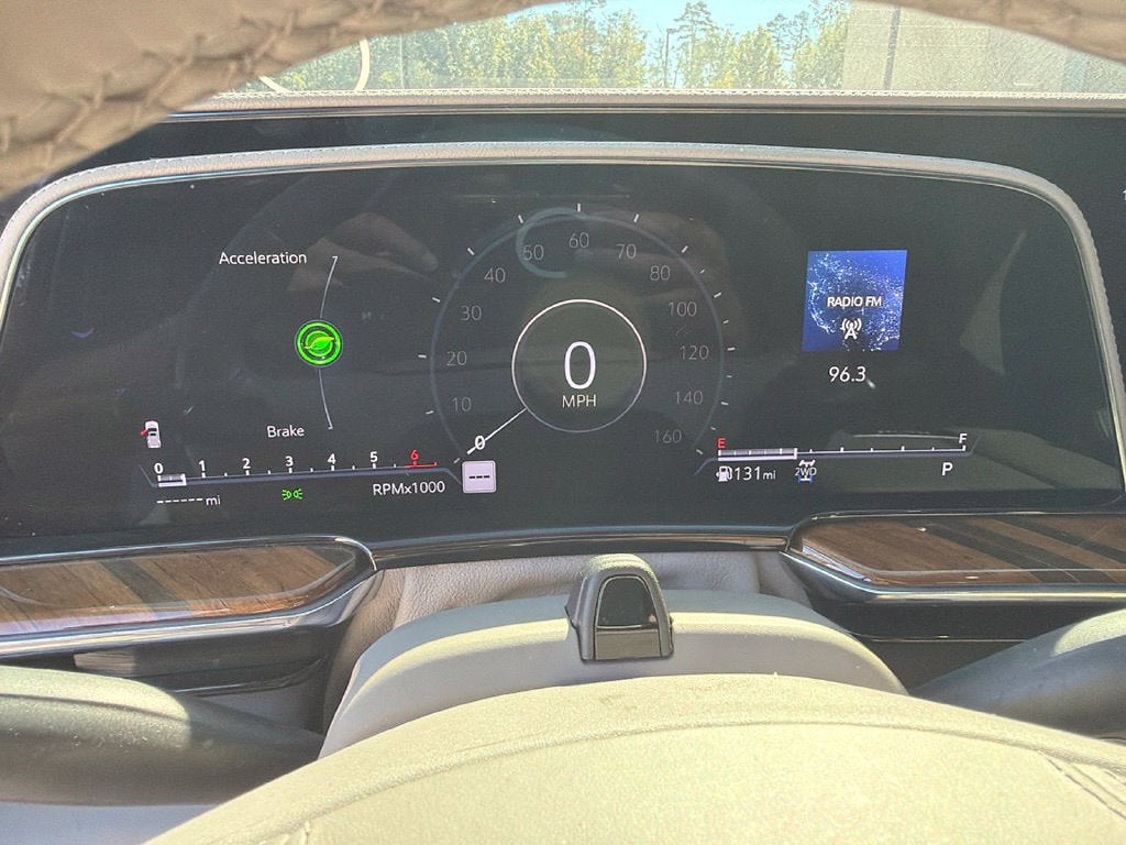 2024 Cadillac Escalade ESV Sport Platinum