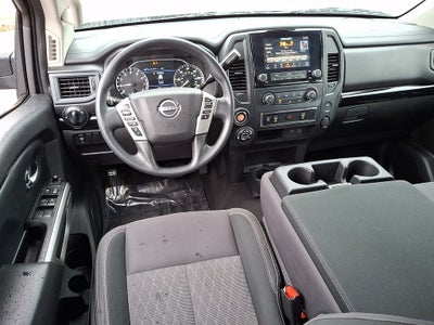 2024 Nissan Titan SV