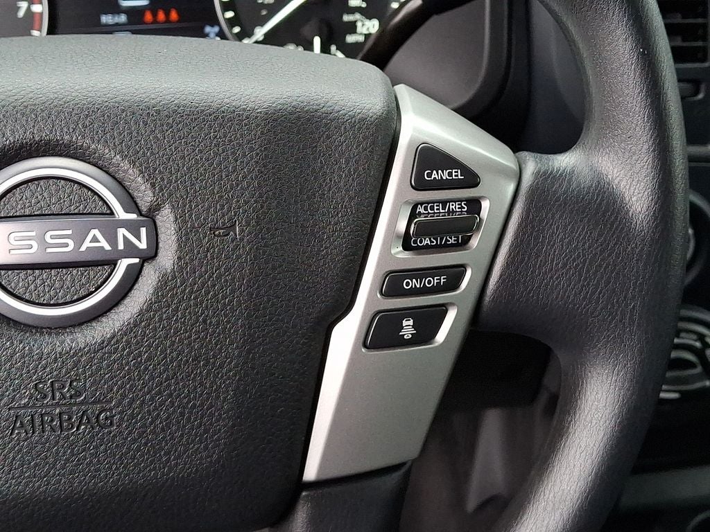 2024 Nissan Titan SV