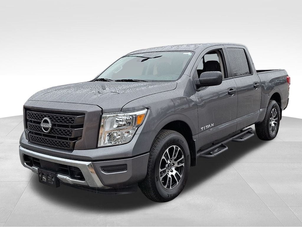 2024 Nissan Titan SV