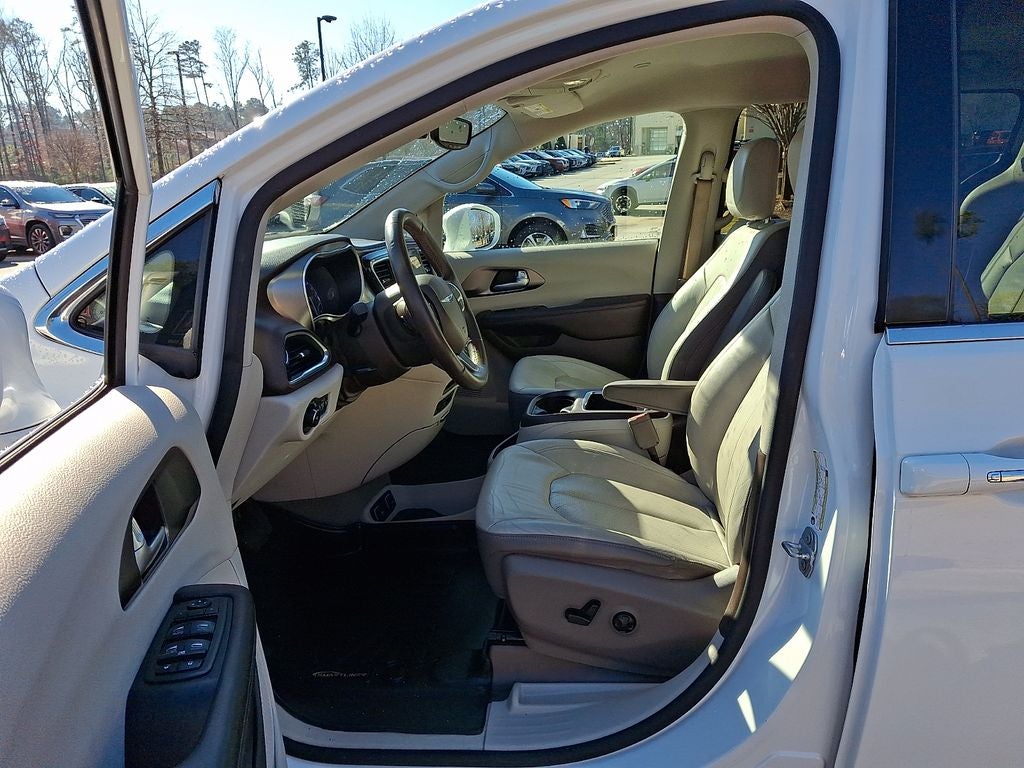 2018 Chrysler Pacifica Touring L Plus