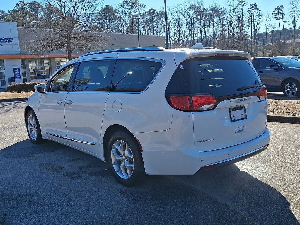 2018 Chrysler Pacifica Touring L Plus