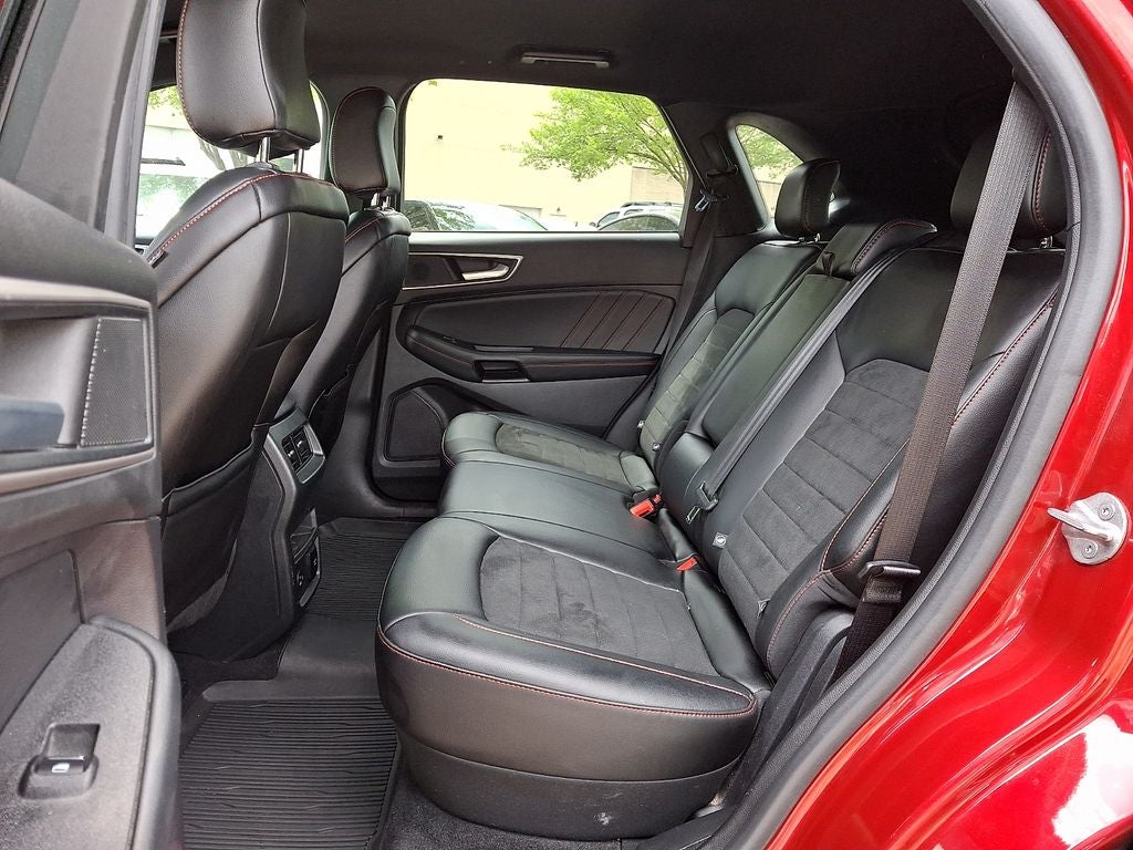 2021 Ford Edge ST Line