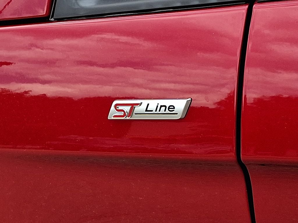 2021 Ford Edge ST Line