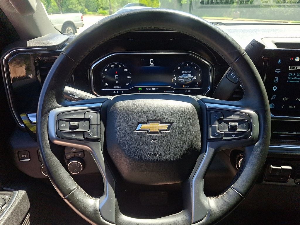 2025 Chevrolet Silverado 1500 LT LT1