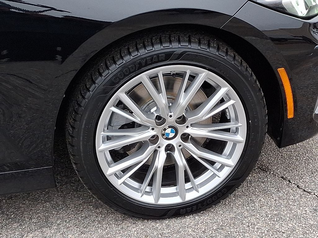 2023 BMW 3 Series 330i xDrive