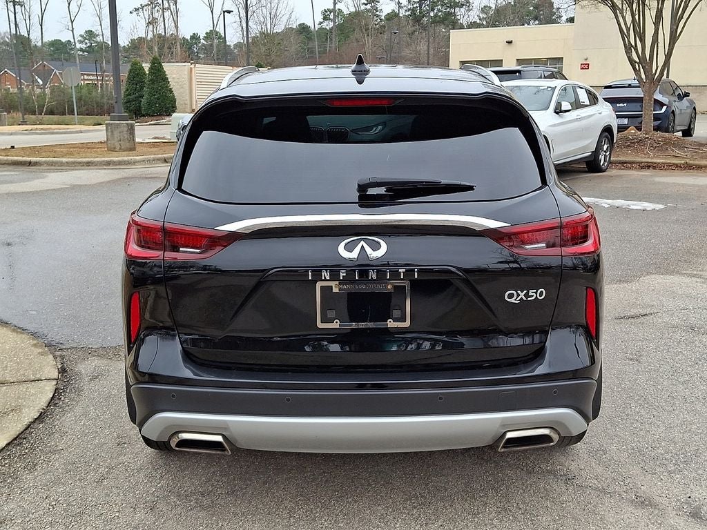 2023 INFINITI QX50 LUXE FWD