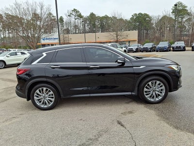 2023 INFINITI QX50 LUXE FWD