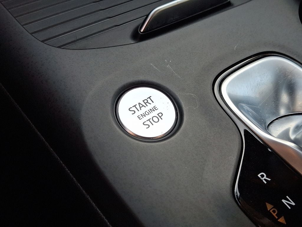 2022 INFINITI QX50 LUXE FWD