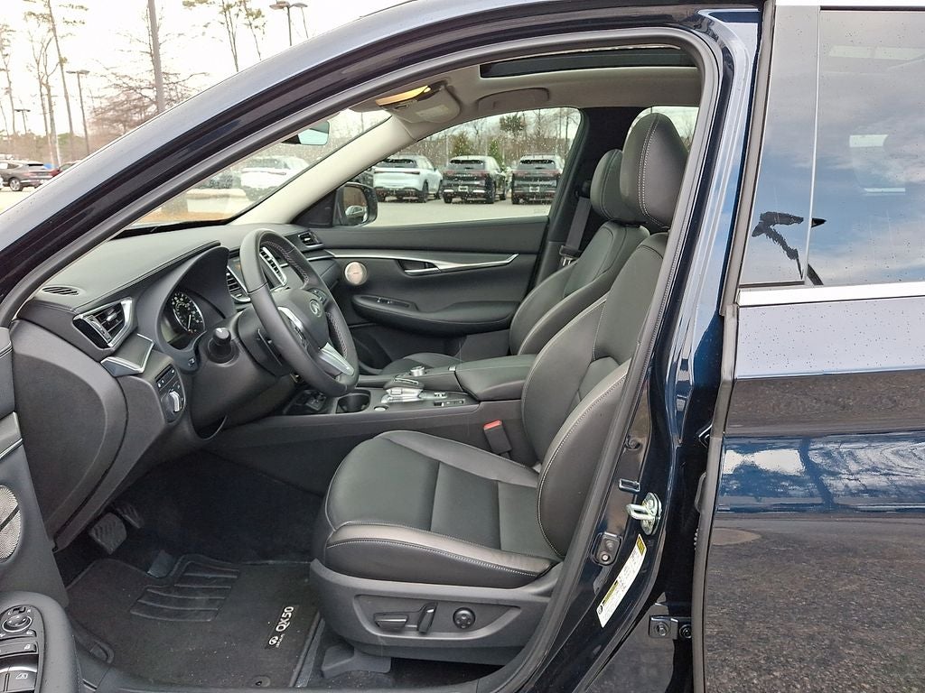 2025 INFINITI QX50 LUXE AWD