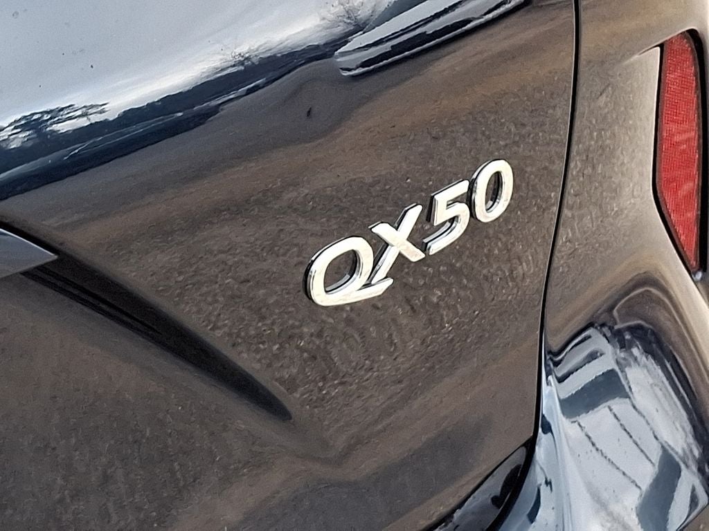 2025 INFINITI QX50 LUXE AWD
