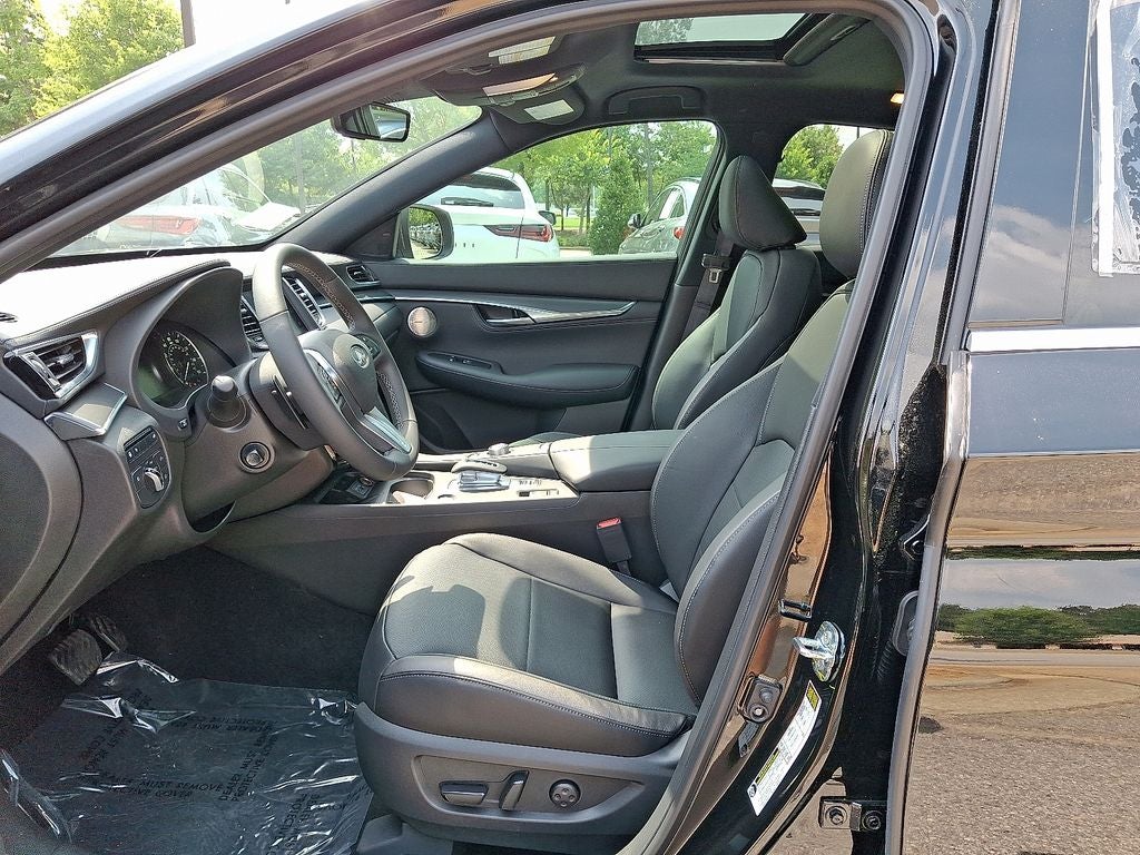 2025 INFINITI QX55 ESSENTIAL