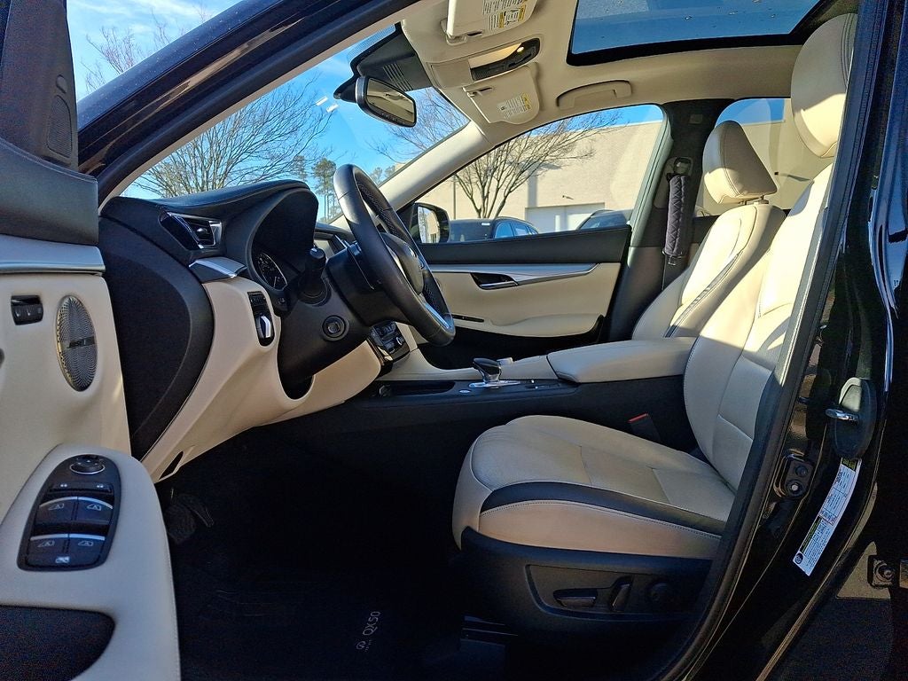 2019 INFINITI QX50 ESSENTIAL AWD