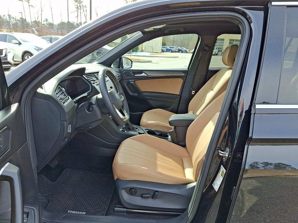 2024 Volkswagen Tiguan Base