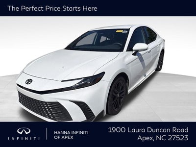 2025 Toyota Camry SE