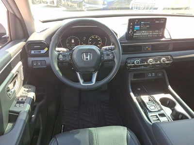 2025 Honda Pilot Touring
