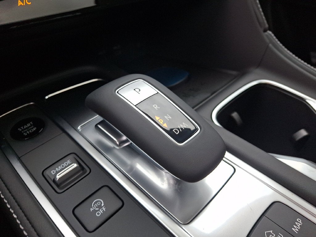 2027 INFINITI QX60 Luxe FWD
