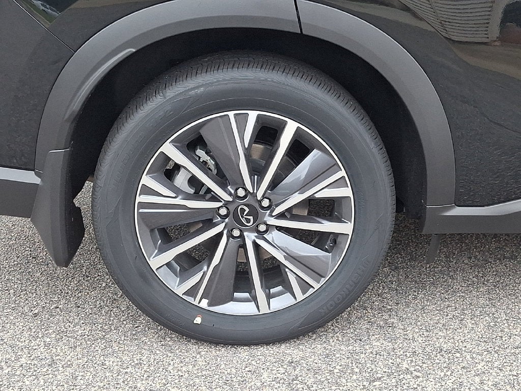 2027 INFINITI QX60 Luxe FWD