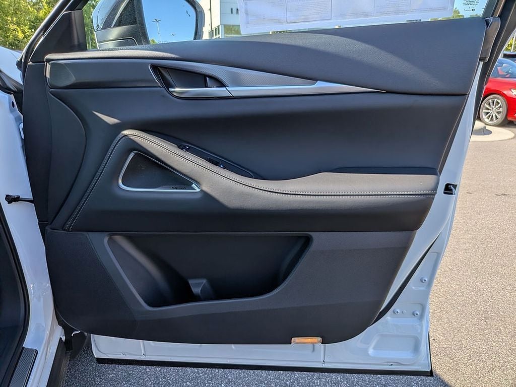 2027 INFINITI QX60 Luxe AWD