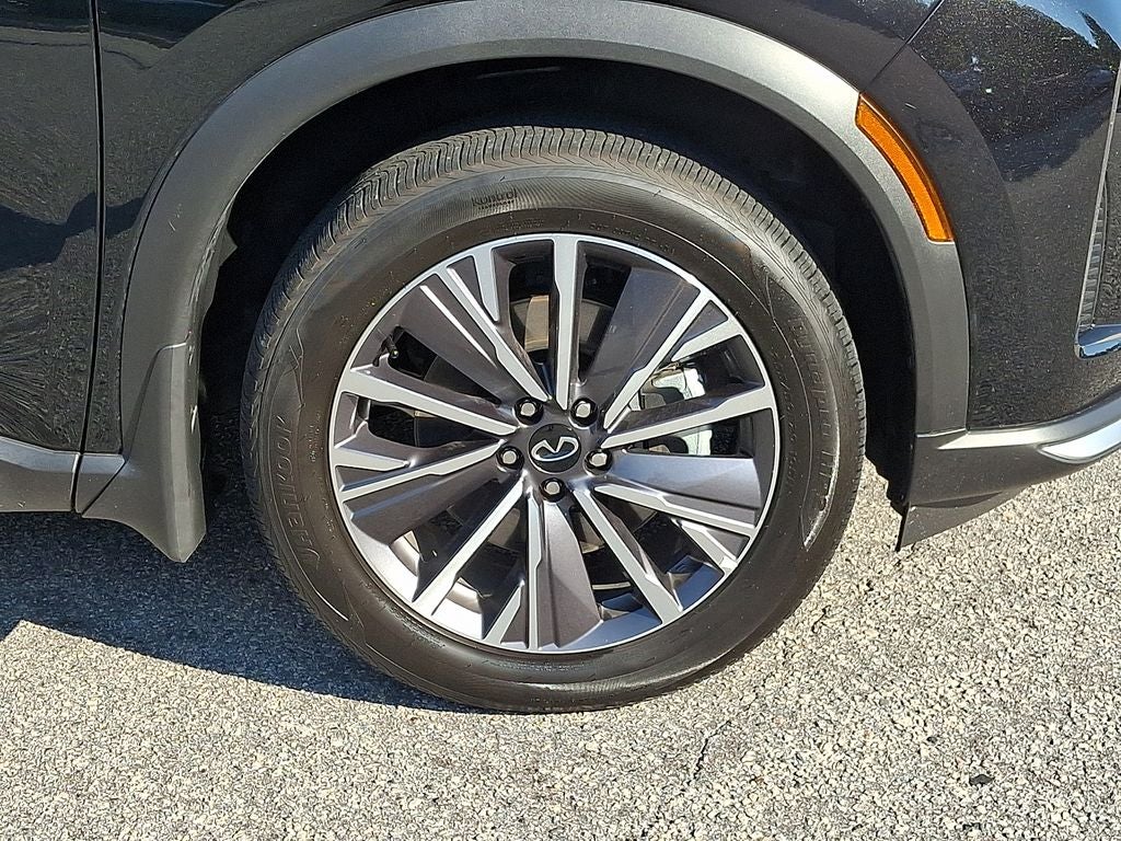 2027 INFINITI QX60 Luxe AWD