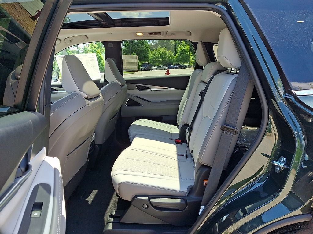 2027 INFINITI QX60 Luxe AWD