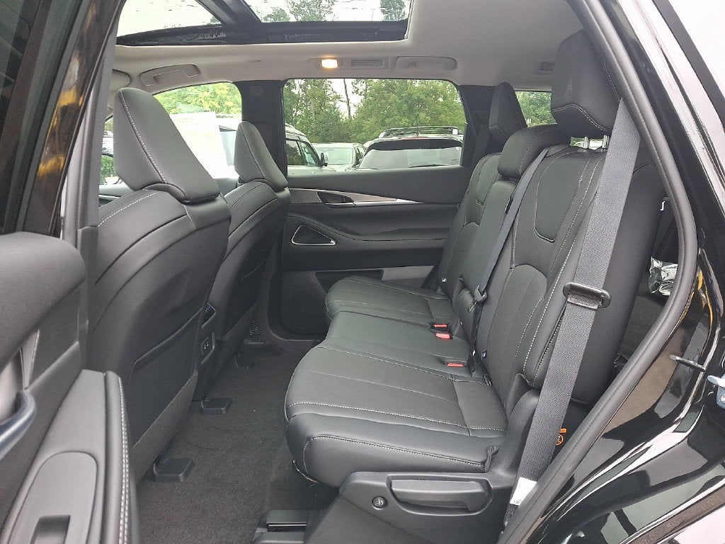 2027 INFINITI QX60 Luxe AWD