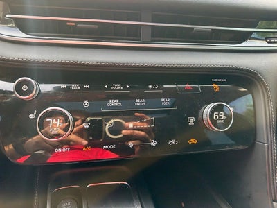 2024 INFINITI QX60 PURE
