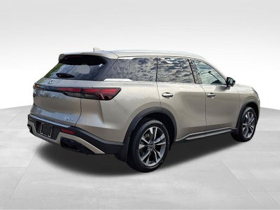 2023 INFINITI QX60 LUXE FWD
