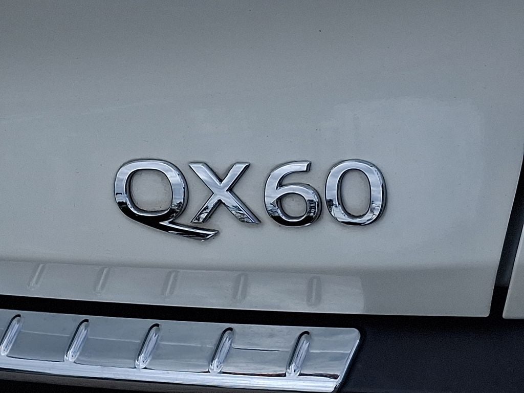 2023 INFINITI QX60 LUXE AWD