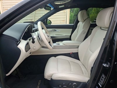 2023 Genesis Electrified GV70 Advanced