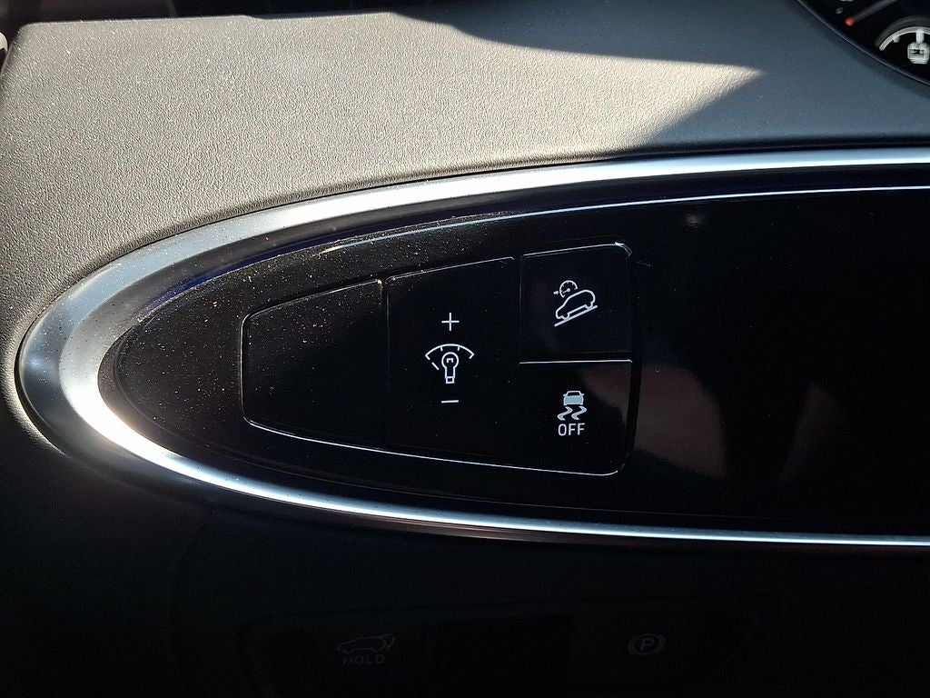 2023 Genesis Electrified GV70 Advanced
