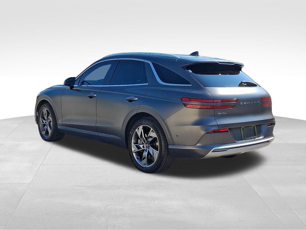 2023 Genesis Electrified GV70 Advanced
