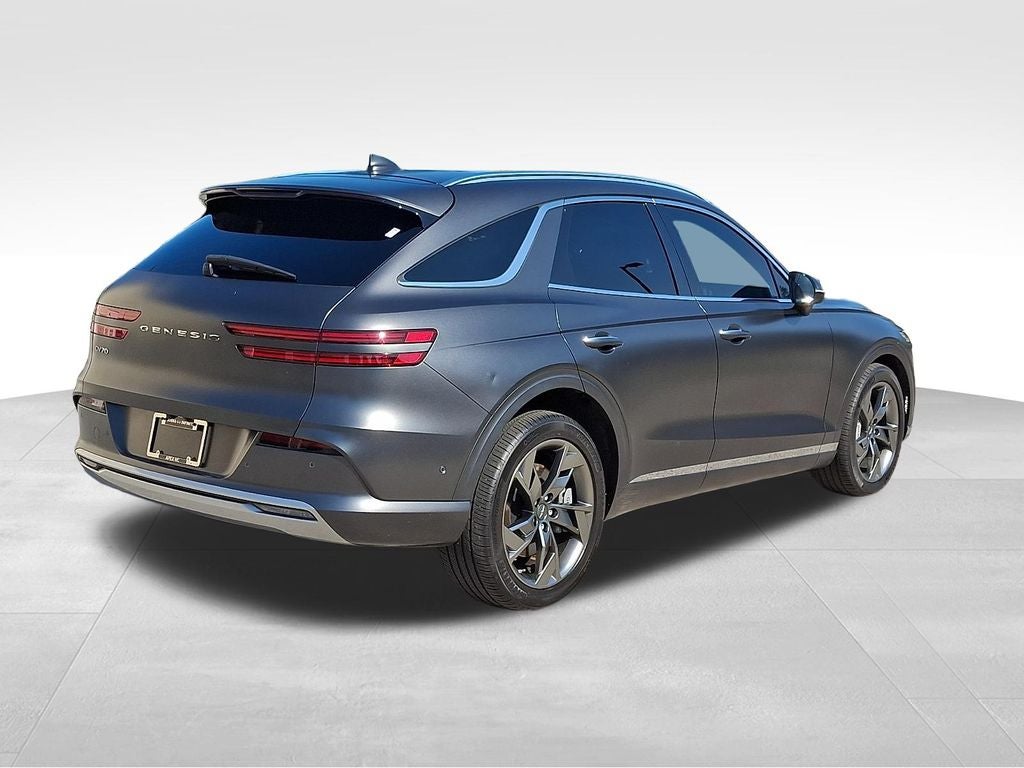 2023 Genesis Electrified GV70 Advanced