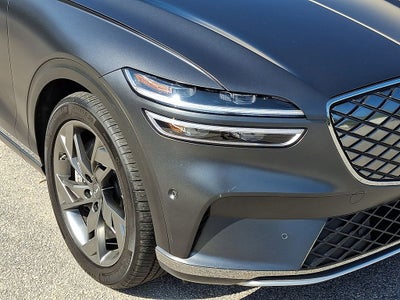 2023 Genesis Electrified GV70 Advanced