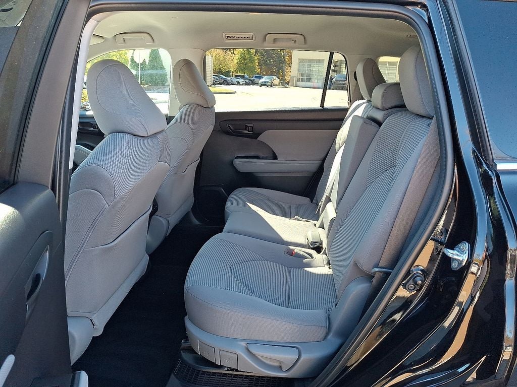 2021 Toyota Highlander Hybrid LE