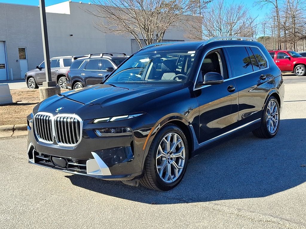 2025 BMW X7 xDrive40i