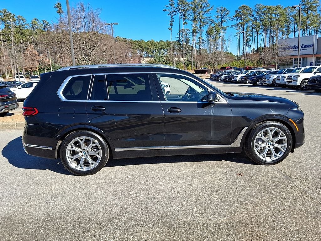 2025 BMW X7 xDrive40i
