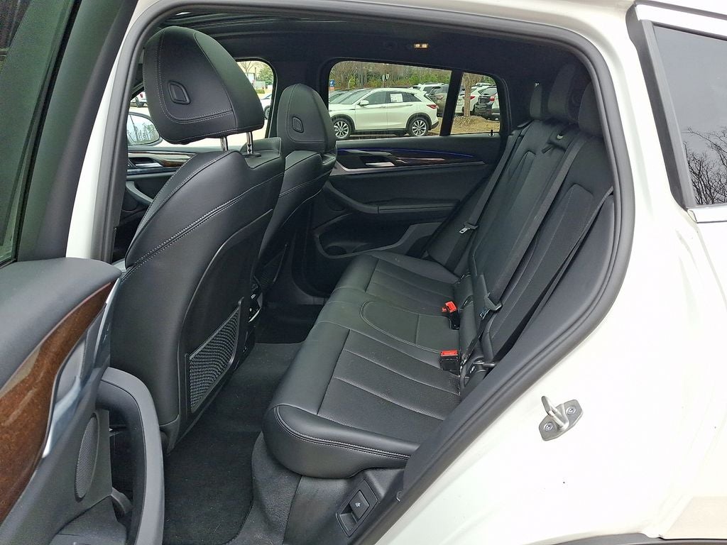 2023 BMW X4 xDrive30i