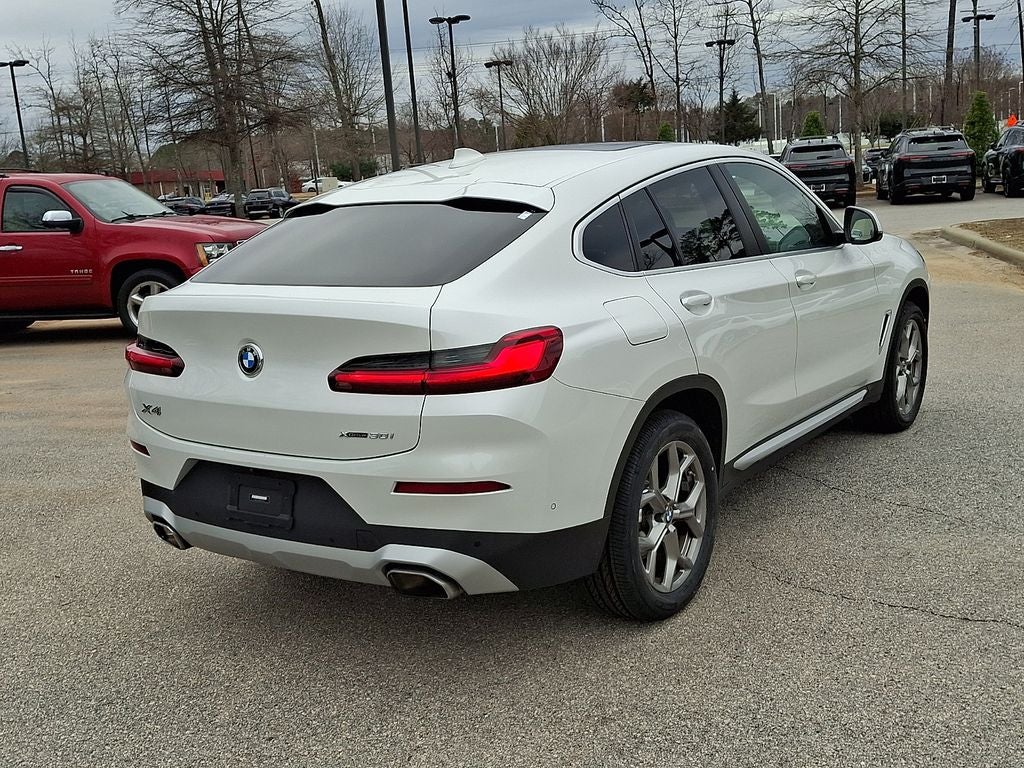 2023 BMW X4 xDrive30i