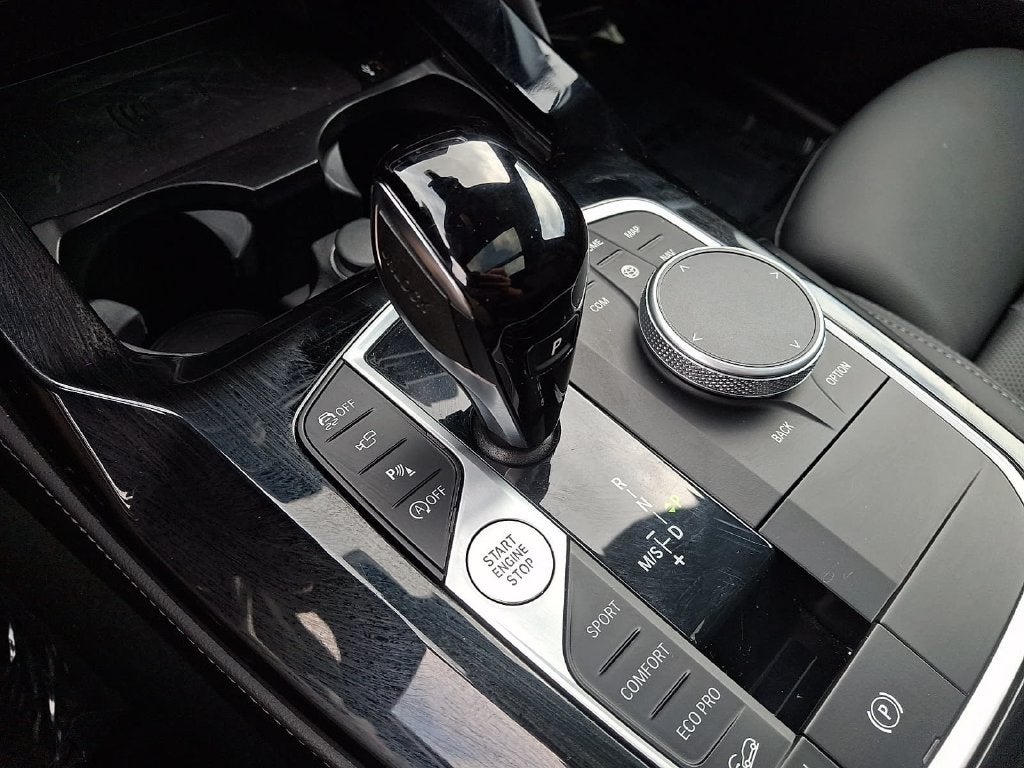 2024 BMW X4 xDrive30i
