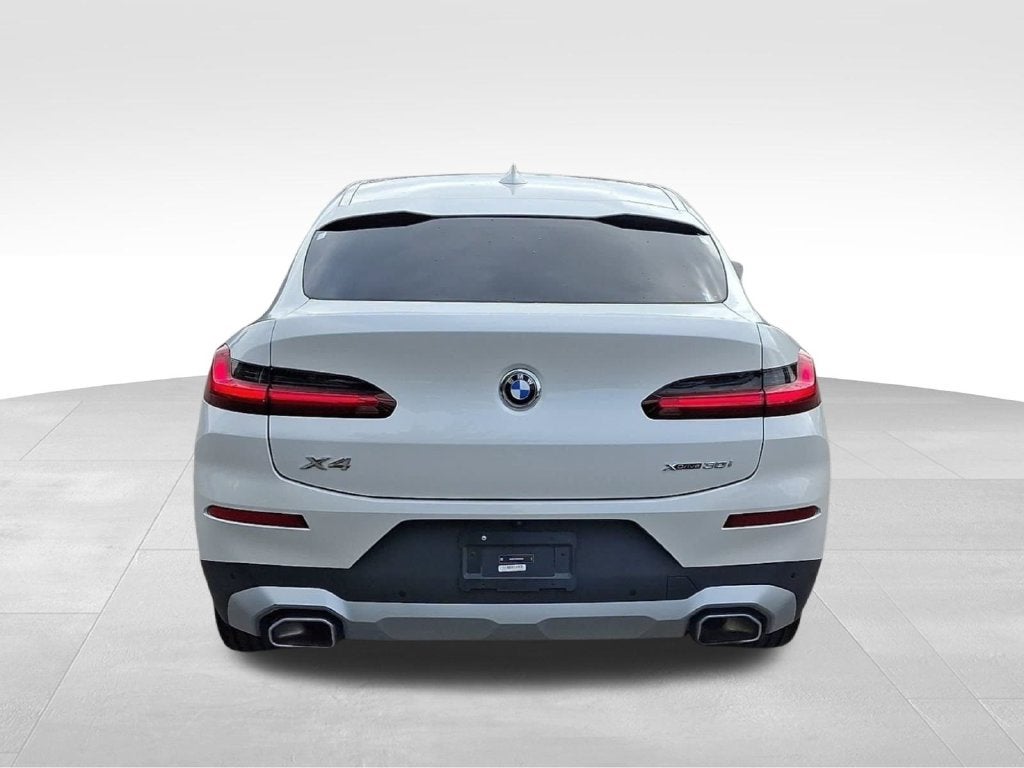 2024 BMW X4 xDrive30i